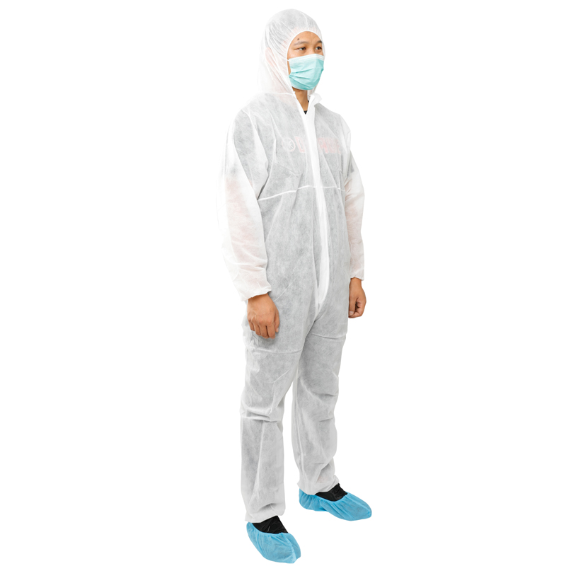 gazmin medi pharma products gown and coverall